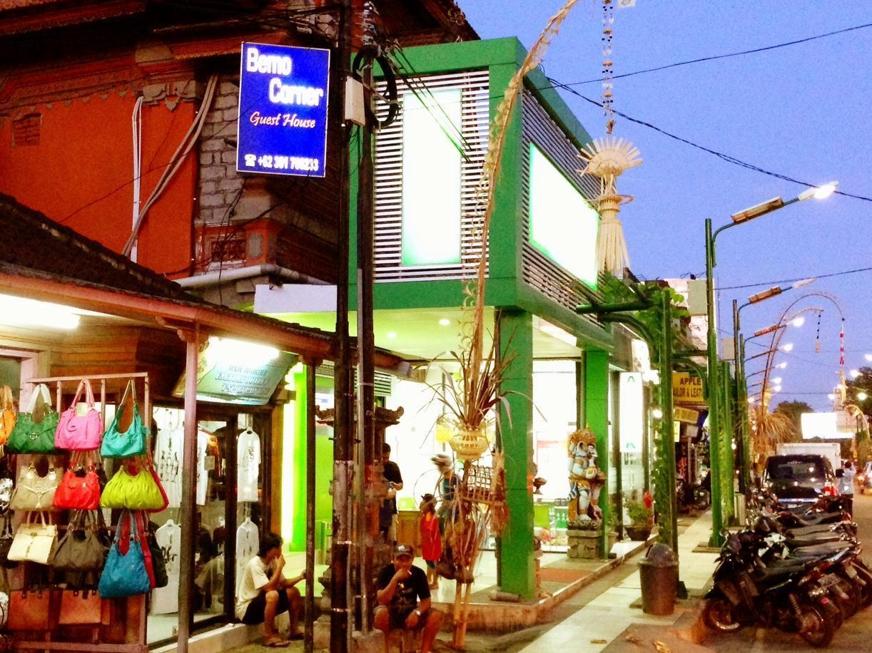 Bemo Corner Guest House Kuta Lombok Eksteriør bilde