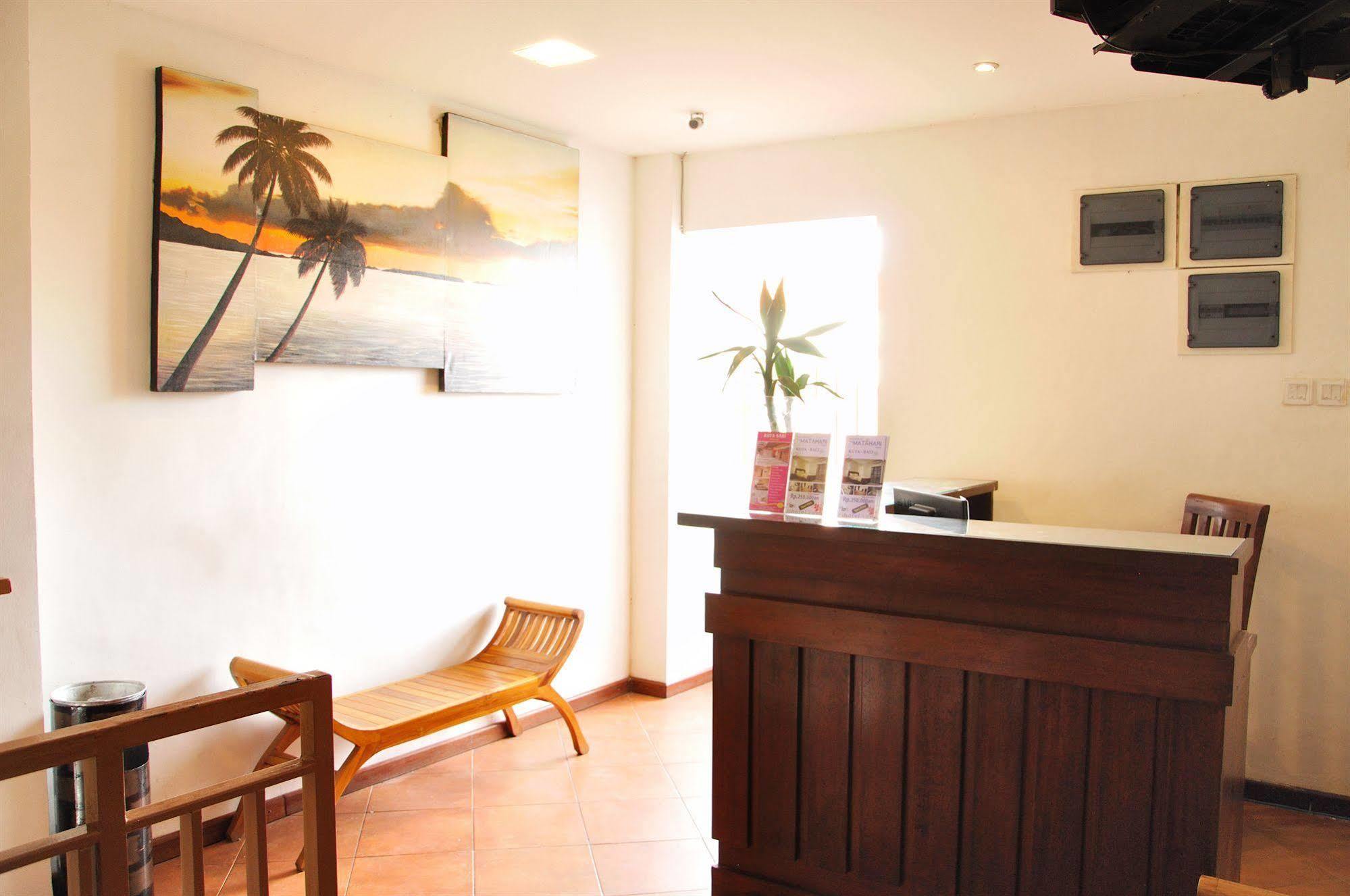Bemo Corner Guest House Kuta Lombok Eksteriør bilde